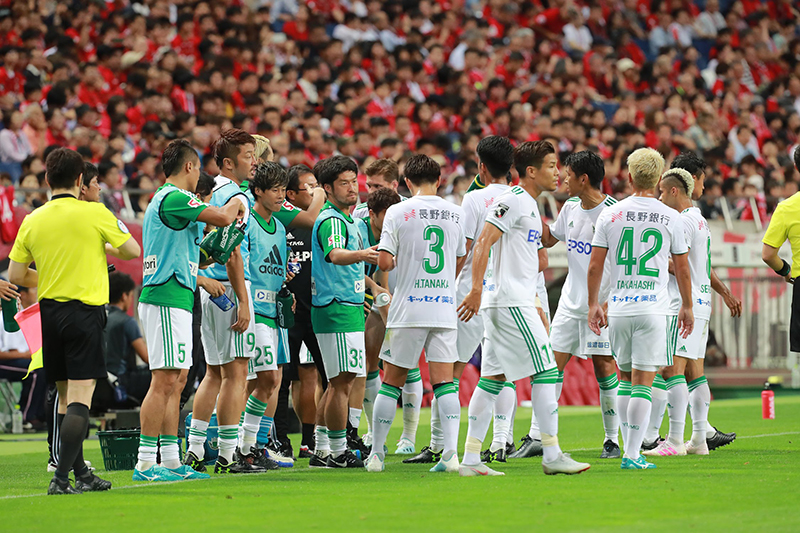 19明治安田生命 ｊ1リーグ 第24節 浦和レッズ 1 2 松本山雅fc 松本山雅fc